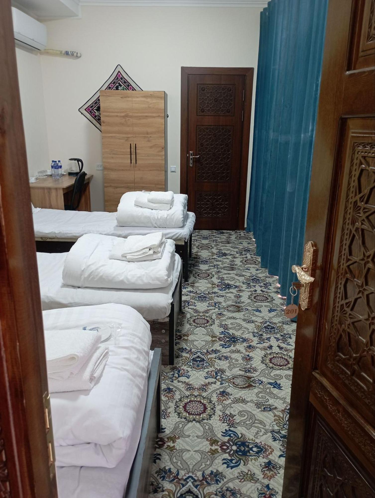 Art Suzani National House Hotel Bukhara Esterno foto