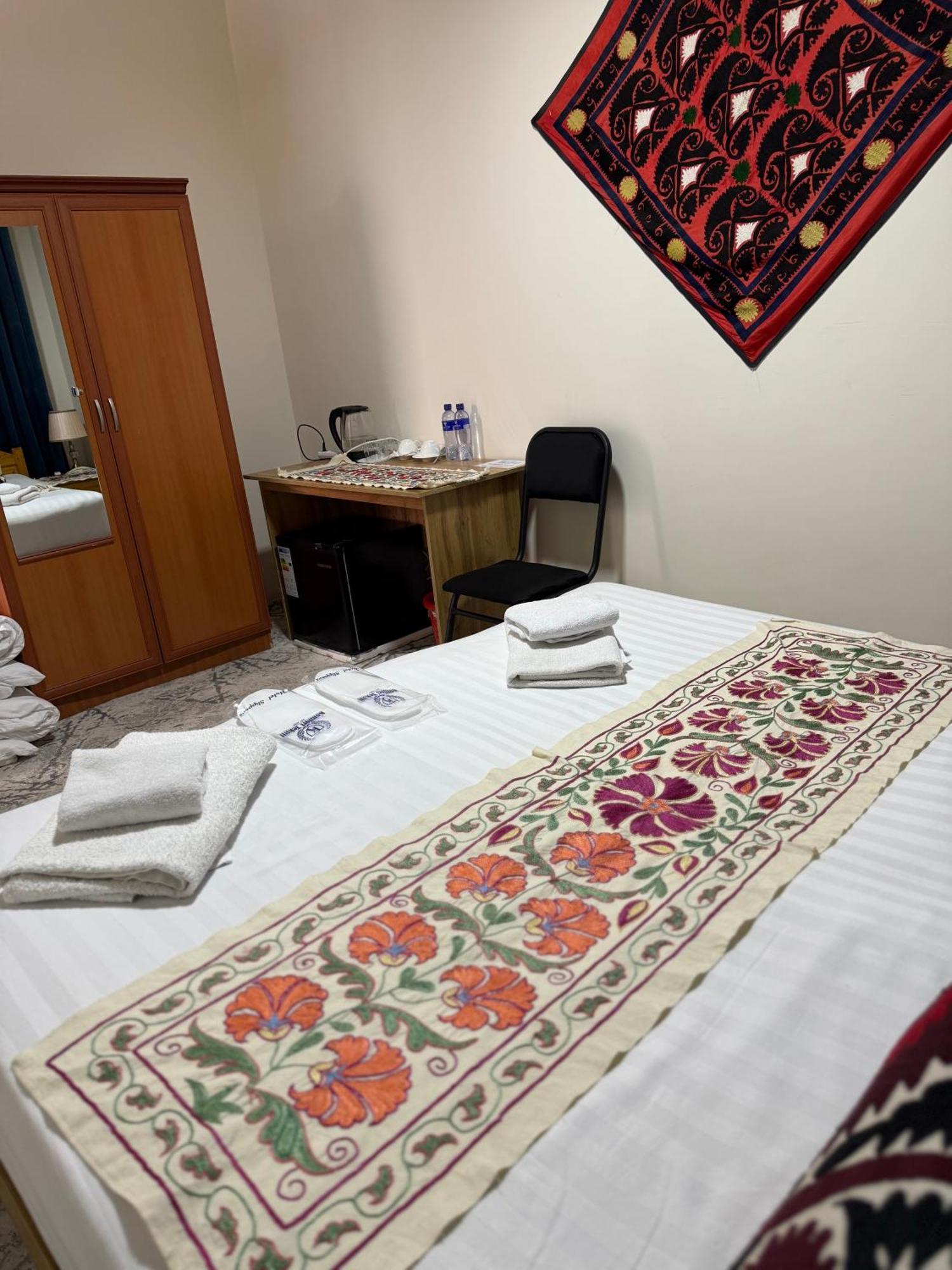 Art Suzani National House Hotel Bukhara Esterno foto